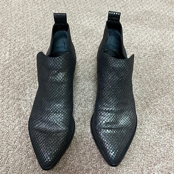 Dolce Vita gunmetal snake booties - Picture 6 of 13
